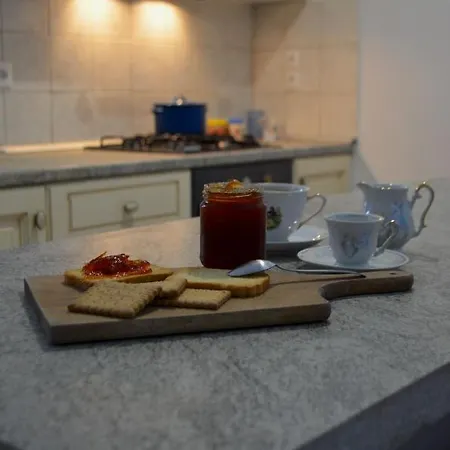 Zafiri House Holiday home *